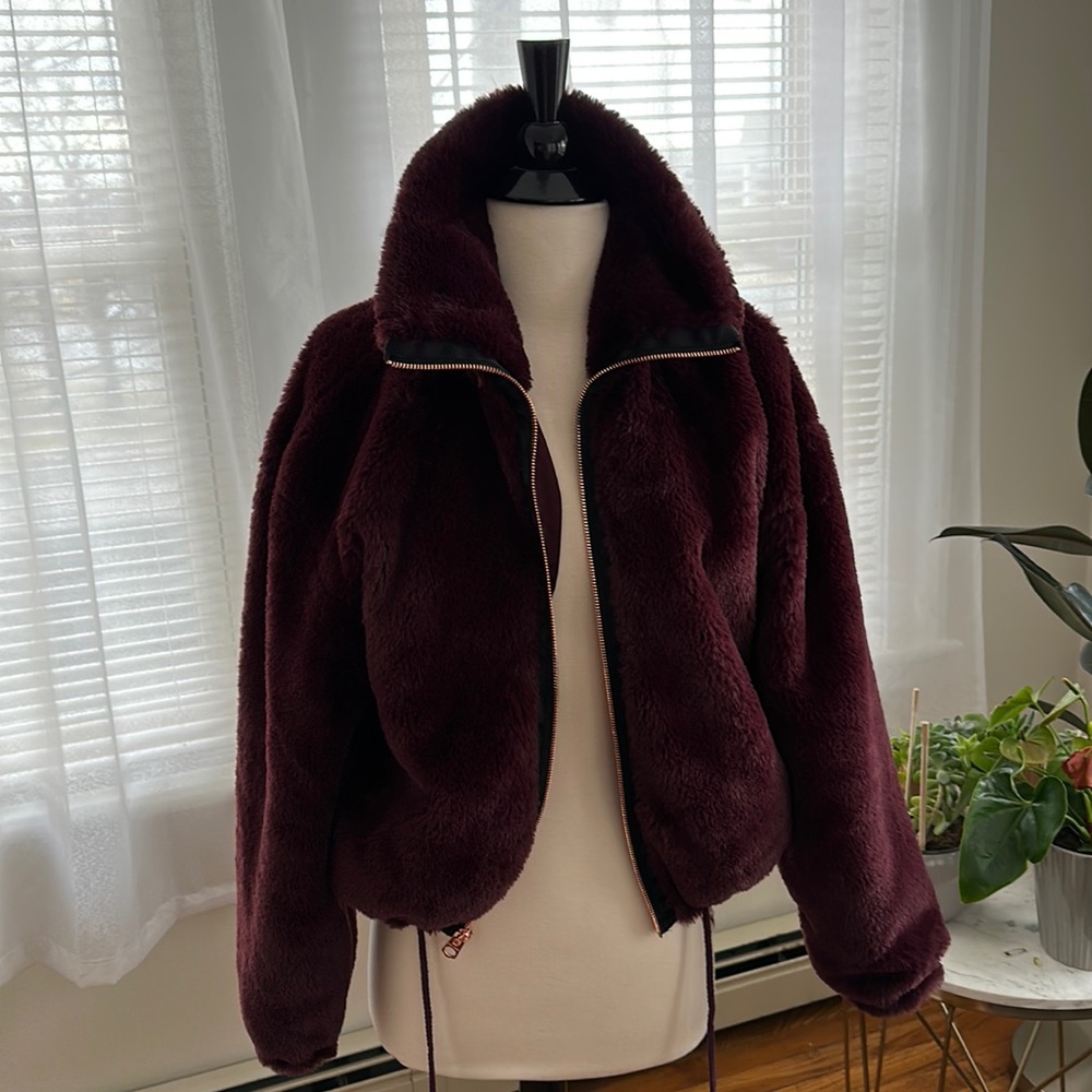 Lucky Brand Cranberry faux fur w. Rose gold hardware Jacket, XS